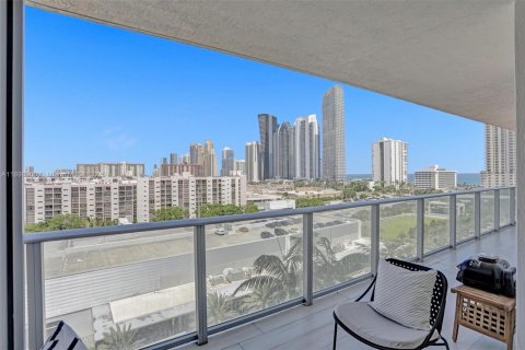 Condo in Sunny Isles Beach, Florida, 2 bedrooms № 2015068 - photo 5