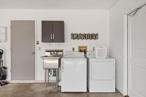 Купить виллу или дом в Энглвуд, Флорида 9 комнат, 115.57м2, № 1880458 - фото 25
