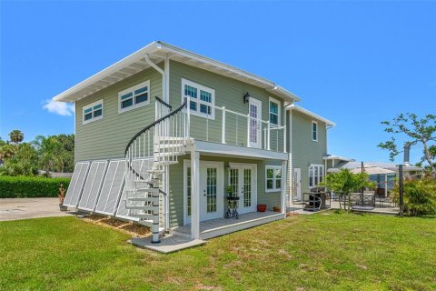 House in Cocoa, Florida 5 bedrooms, 308.06 sq.m. № 1909270 - photo 4