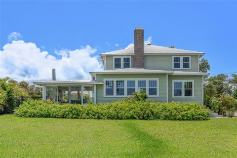 House in Cocoa, Florida 5 bedrooms, 308.06 sq.m. № 1909270 - photo 1