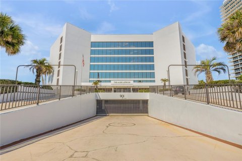 Copropriété à vendre à Ormond Beach, Floride: 2 chambres, 172.24 m2 № 1758192 - photo 3