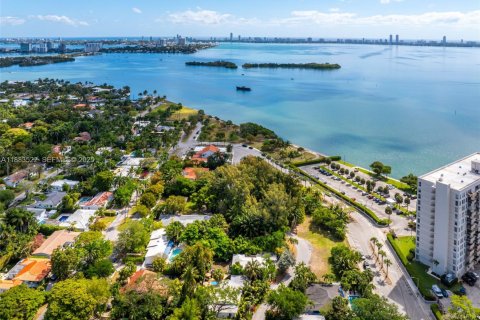 Terrain à vendre à Miami, Floride № 1983212 - photo 9