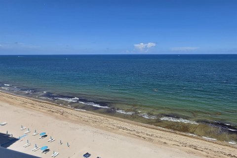Condominio en venta en Fort Lauderdale, Florida, 2 dormitorios, 116.13 m2 № 2317840 - foto 30