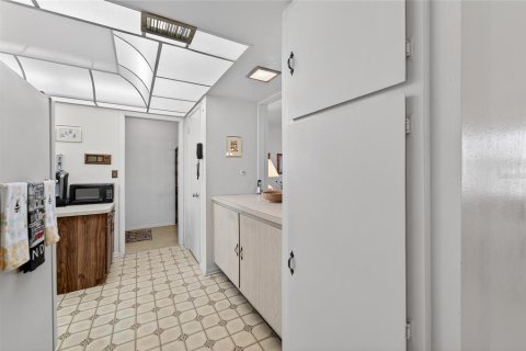 Casa en venta en Sun City Center, Florida, 2 dormitorios, 117.61 m2 № 2386348 - foto 15