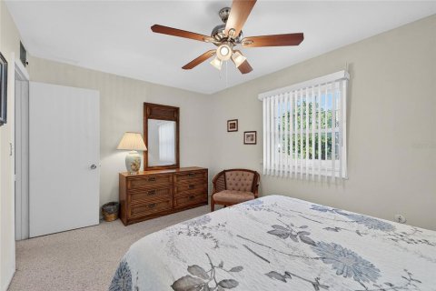Casa en venta en Sun City Center, Florida, 2 dormitorios, 117.61 m2 № 2386348 - foto 29
