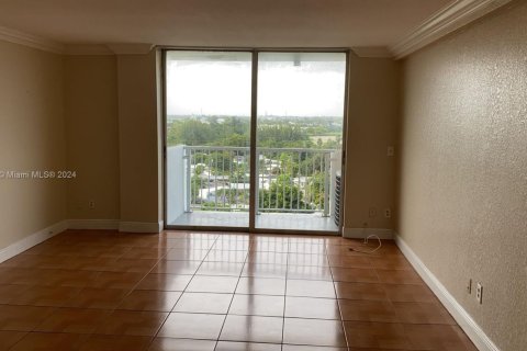 Купить кондоминиум в Норт-Майами, Флорида 2 спальни, 89.46м2, № 1984970 - фото 22