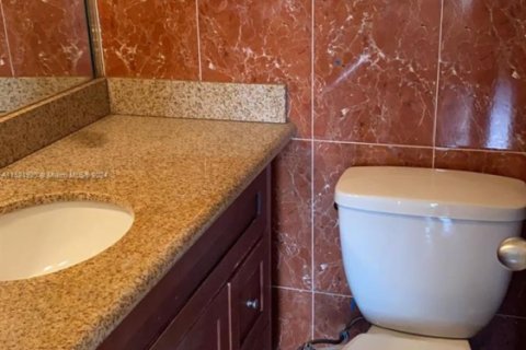 Купить кондоминиум в Норт-Майами, Флорида 2 спальни, 89.46м2, № 1984970 - фото 17