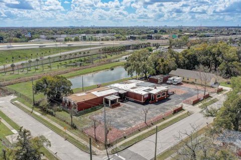 Commercial property in Orlando, Florida № 2329039 - photo 27