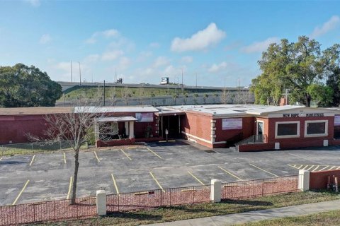Commercial property in Orlando, Florida № 2329039 - photo 2