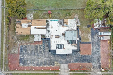 Commercial property in Orlando, Florida № 2329039 - photo 24