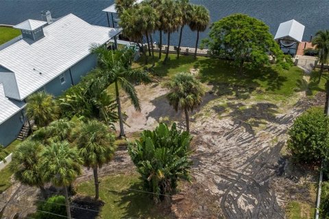 Terreno en venta en Tampa, Florida № 1894579 - foto 13