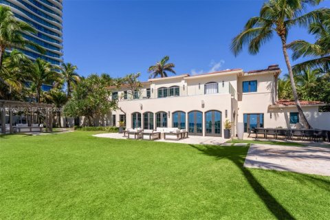 Casa en venta en Golden Beach, Florida, 7 dormitorios, 847.36 m2 № 2243060 - foto 21
