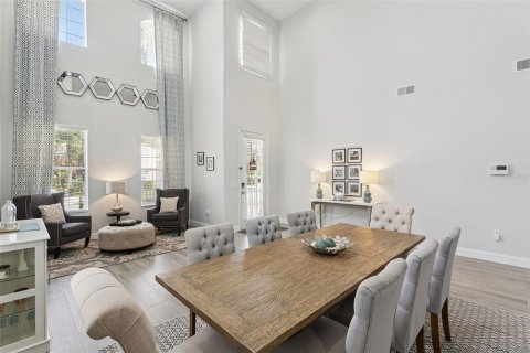 Casa en venta en Orlando, Florida, 5 dormitorios, 272.2 m2 № 2209637 - foto 12