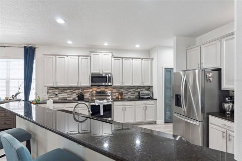 Casa en venta en Orlando, Florida, 5 dormitorios, 272.2 m2 № 2209637 - foto 23