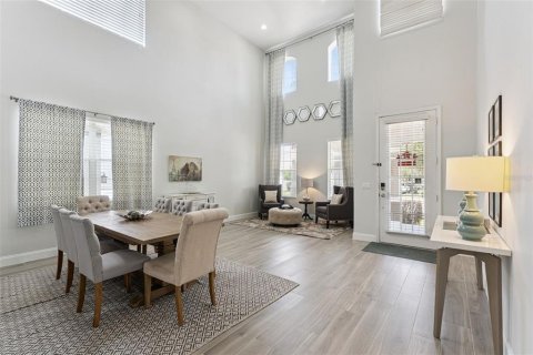 Casa en venta en Orlando, Florida, 5 dormitorios, 272.2 m2 № 2209637 - foto 10