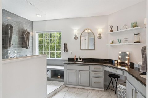 Casa en venta en Orlando, Florida, 5 dormitorios, 272.2 m2 № 2209637 - foto 17