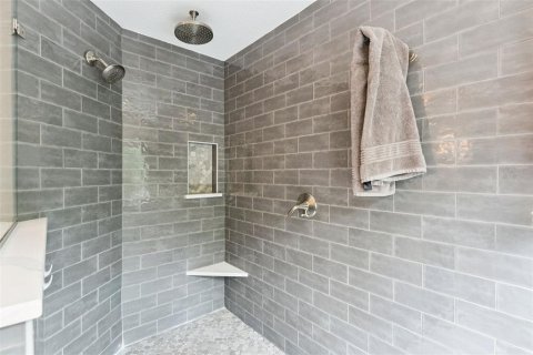 Casa en venta en Orlando, Florida, 5 dormitorios, 272.2 m2 № 2209637 - foto 29
