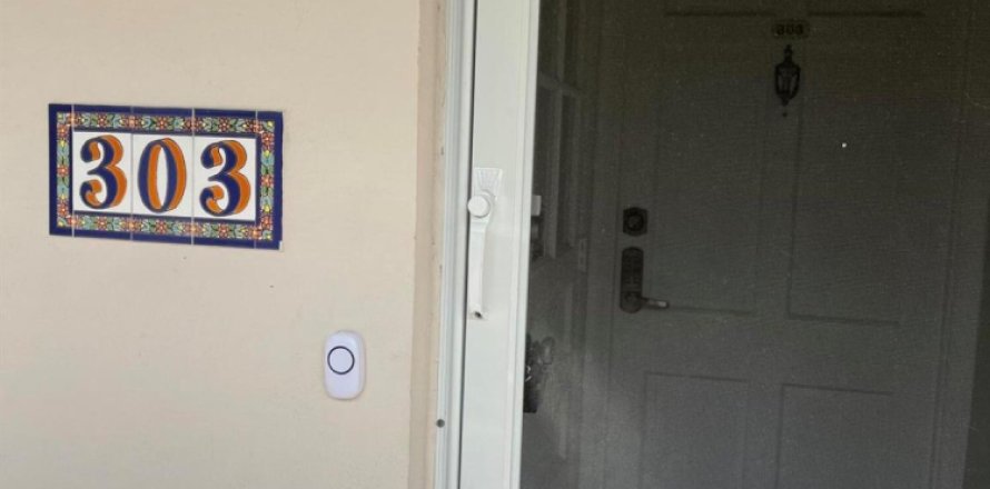 Condo in Boca Raton, Florida, 2 bedrooms № 1043066