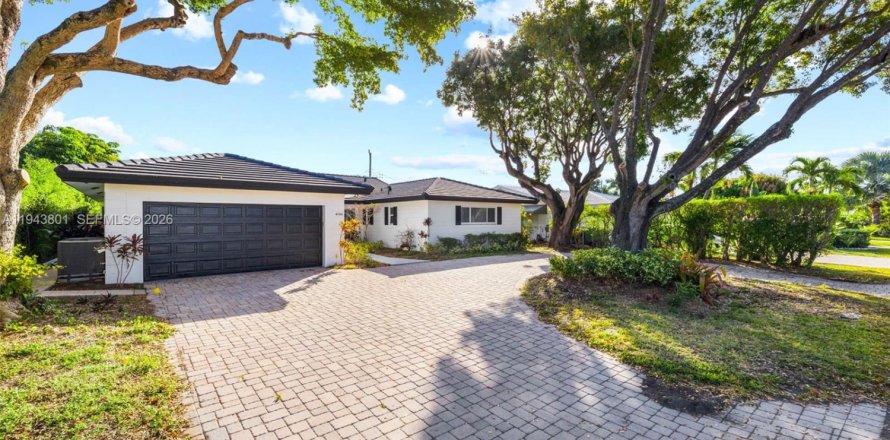 Casa en Fort Lauderdale, Florida 4 dormitorios, 237.64 m2 № 2000598