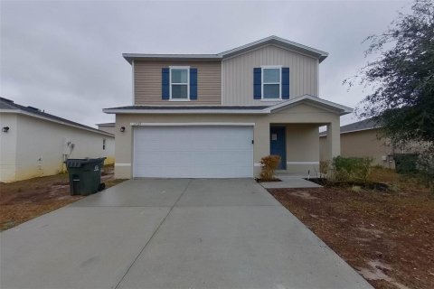 Casa en Sumter, Florida 3 dormitorios, 144.65 m2 № 2115350