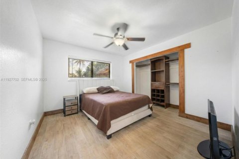Casa en venta en Miami, Florida, 3 dormitorios, 143.63 m2 № 1988238 - foto 20