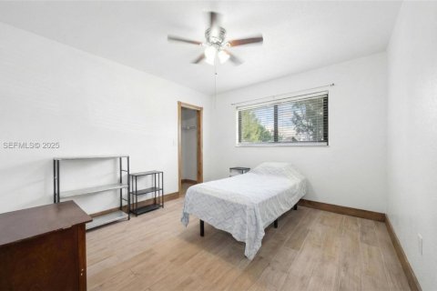 Casa en venta en Miami, Florida, 3 dormitorios, 143.63 m2 № 1988238 - foto 22