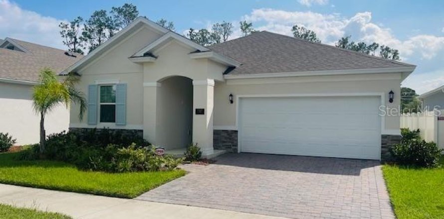 House in DeBary, Florida 3 bedrooms, 171.96 sq.m. № 1367884