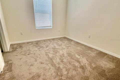 Townhouse in Wesley Chapel, Florida 3 bedrooms, 163.32 sq.m. № 2217072 - photo 20