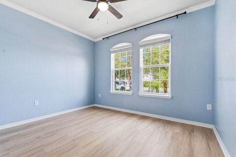 House in DeLand, Florida 4 bedrooms, 222.5 sq.m. № 2203214 - photo 19