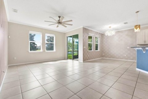 House in DeLand, Florida 4 bedrooms, 222.5 sq.m. № 2203214 - photo 5