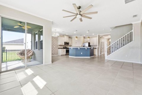 House in DeLand, Florida 4 bedrooms, 222.5 sq.m. № 2203214 - photo 6