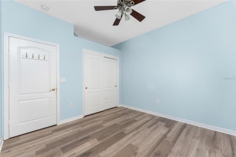 House in North Fort Myers, Florida 3 bedrooms, 186.36 sq.m. № 1510557 - photo 20