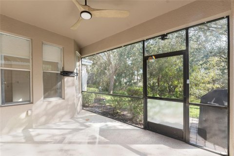 House in North Fort Myers, Florida 3 bedrooms, 186.36 sq.m. № 1510557 - photo 28