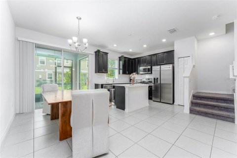 Adosado en venta en Fish Hawk, Florida, 3 dormitorios, 149.02 m2 № 2115767 - foto 12