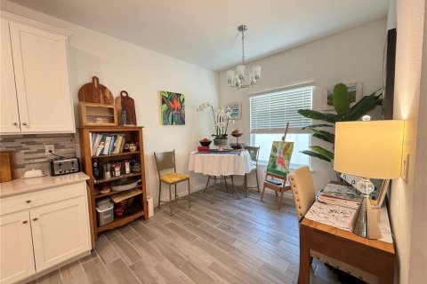 Villa ou maison à louer à Ocala, Floride: 4 chambres, 212.93 m2 № 2125613 - photo 6