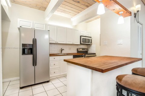 Купить таунхаус в Плантация, Флорида 2 спальни, 144м2, № 1928971 - фото 7