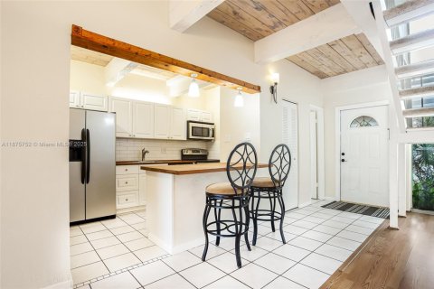 Купить таунхаус в Плантация, Флорида 2 спальни, 144м2, № 1928971 - фото 2