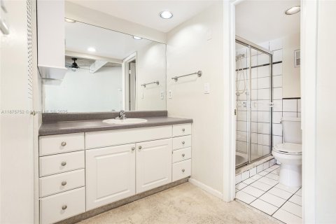 Купить таунхаус в Плантация, Флорида 2 спальни, 144м2, № 1928971 - фото 17