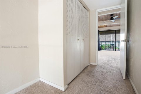 Купить таунхаус в Плантация, Флорида 2 спальни, 144м2, № 1928971 - фото 13