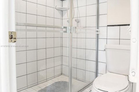 Купить таунхаус в Плантация, Флорида 2 спальни, 144м2, № 1928971 - фото 19