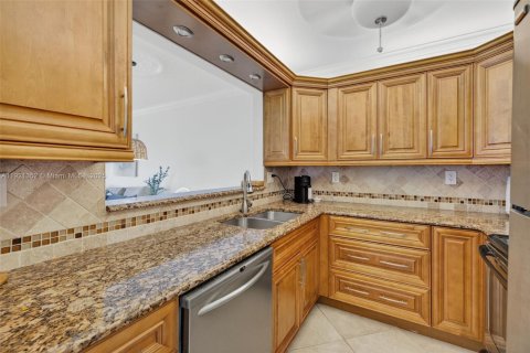 Copropriété à vendre à Margate, Floride: 2 chambres, 80.82 m2 № 2082726 - photo 11