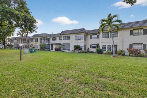 Copropriété à vendre à Margate, Floride: 2 chambres, 80.82 m2 № 2082726 - photo 25