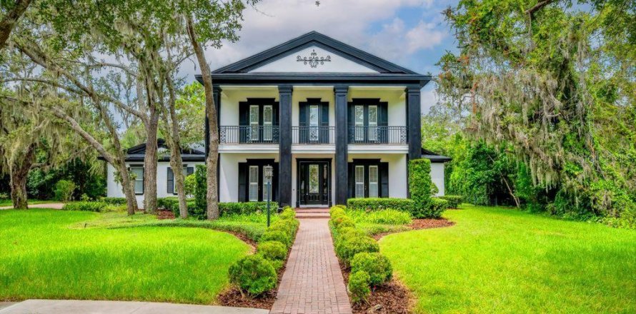 Villa ou maison à Fish Hawk, Floride 4 chambres, 468.04 m2 № 1847432