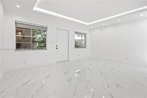 Condominio en venta en Fort Lauderdale, Florida, 1 dormitorio, 55.74 m2 № 1862266 - foto 7