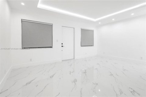 Condominio en venta en Fort Lauderdale, Florida, 1 dormitorio, 55.74 m2 № 1862266 - foto 8