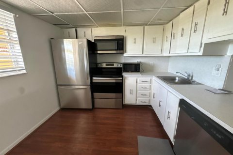 Copropriété à louer à Boynton Beach, Floride: 2 chambres, 89.19 m2 № 2261218 - photo 7