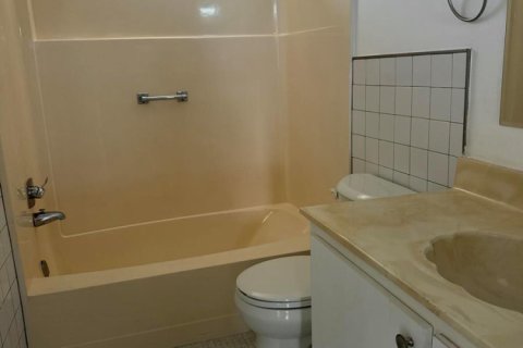 Copropriété à louer à Boynton Beach, Floride: 2 chambres, 89.19 m2 № 2261218 - photo 16