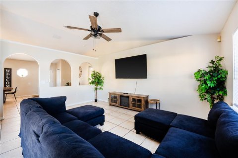 House in Kissimmee, Florida 3 bedrooms, 148.83 sq.m. № 2427648 - photo 19
