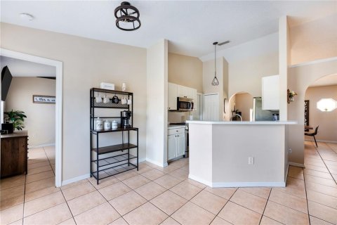 House in Kissimmee, Florida 3 bedrooms, 148.83 sq.m. № 2427648 - photo 20