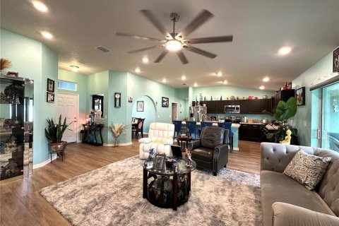 Casa en venta en Ocala, Florida, 4 dormitorios, 193.14 m2 № 2152218 - foto 2